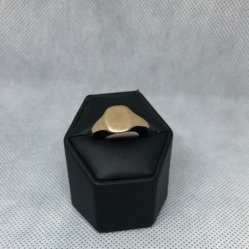 9ct gold gents signet ring