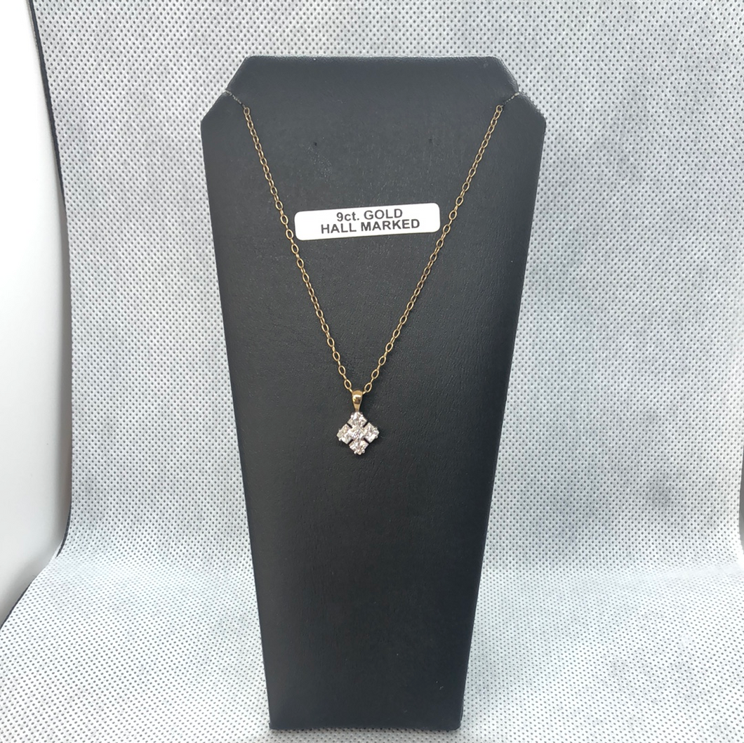 9ct gold cubic zirconia pendant and chain