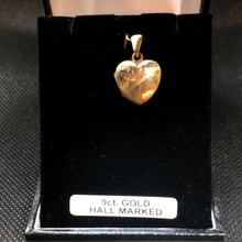 Load image into Gallery viewer, 9ct heart shaped locket , no chain included
