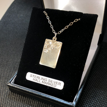 Load image into Gallery viewer, Sterling silver rectangular disc and chain
