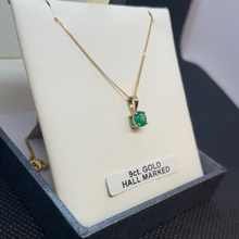 Load image into Gallery viewer, 9ct gold 18 inch chain with emerald stone
