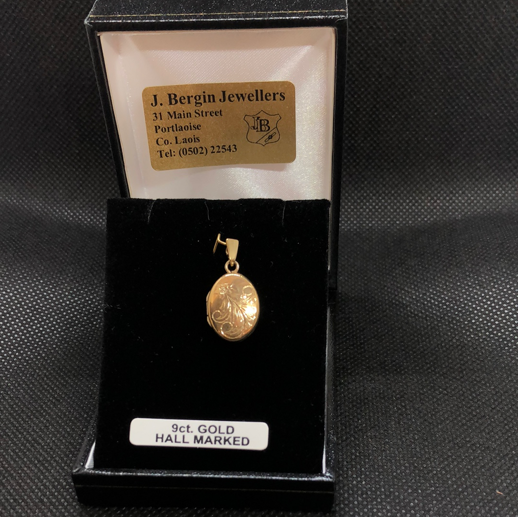 9ct Gold Locket, chain not included