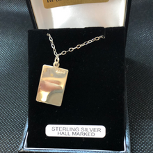 Load image into Gallery viewer, Sterling silver rectangular disc and chain
