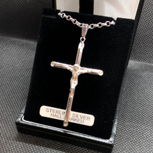 Load image into Gallery viewer, Sterling silver unisex Jesus on the cross pendant and 20” chain
