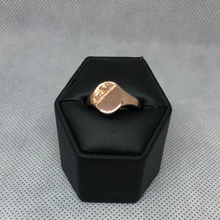 Load image into Gallery viewer, 9ct rose gold small signet ring
